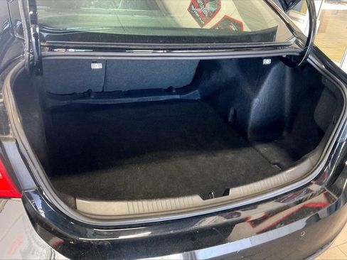 Used 2025 Chevrolet Malibu LT image 18