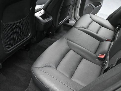 Used 2023 Volvo XC60 B5 Plus w/ Climate Package image 14