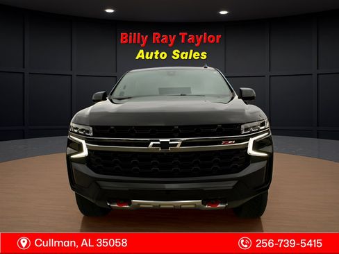 Used 2022 Chevrolet Tahoe Z71 w/ Luxury Package image 3