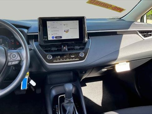 Used 2026 Toyota Corolla LE FWD image 7