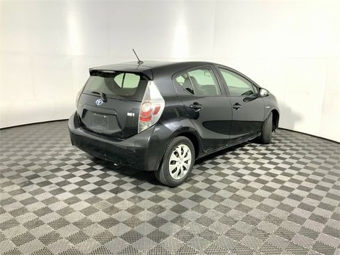 Used 2014 Toyota Prius C Two image 12