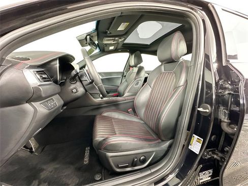 Used 2023 Genesis G70 2.0T w/ Sport Prestige Package image 4