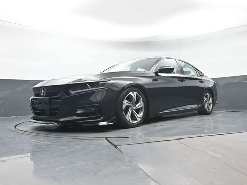 Used 2020 Honda Accord EX image 29