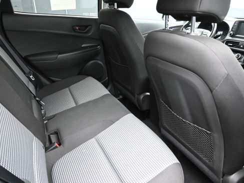 Used 2020 Hyundai Kona SEL FWD image 24