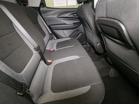 Used 2021 Chevrolet TrailBlazer LT w/ Convenience Package image 21