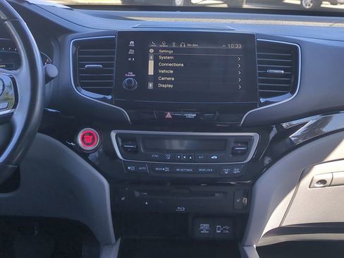 Used 2022 Toyota Highlander Platinum image 20