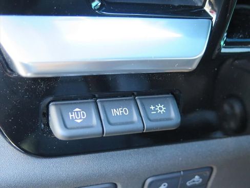 Used 2024 Chevrolet Silverado 1500 High Country w/ High Country Premium Package image 13