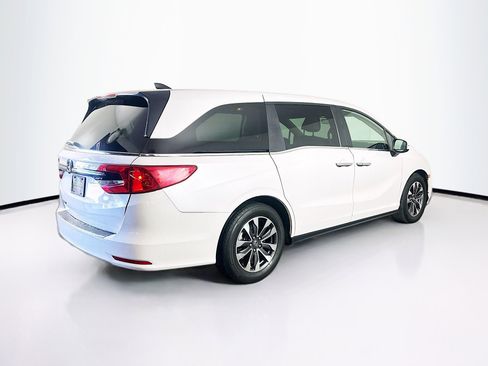 Used 2024 Honda Odyssey EX-L image 9