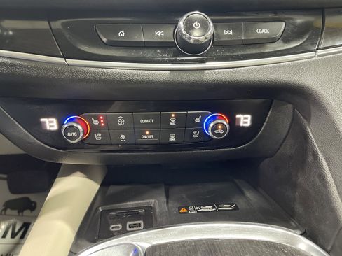 Used 2023 Buick Enclave Premium w/ Experience Buick Package image 25