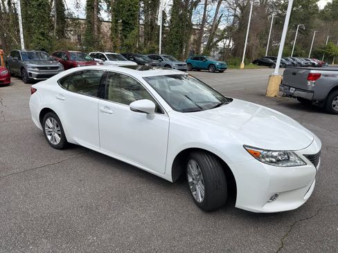 Used 2013 Lexus ES 350 w/ Premium Pkg image 12
