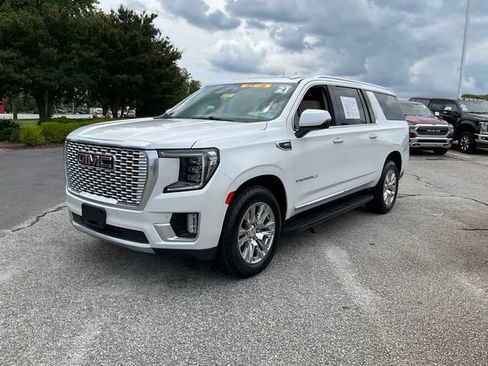 Used 2021 GMC Yukon XL Denali AWD/4WD image 1
