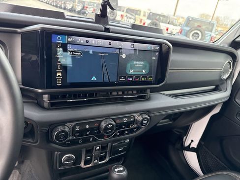 Used 2024 Jeep Wrangler Sahara w/ Technology Group image 28