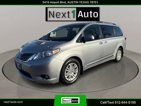Used 2016 Toyota Sienna XLE image 9