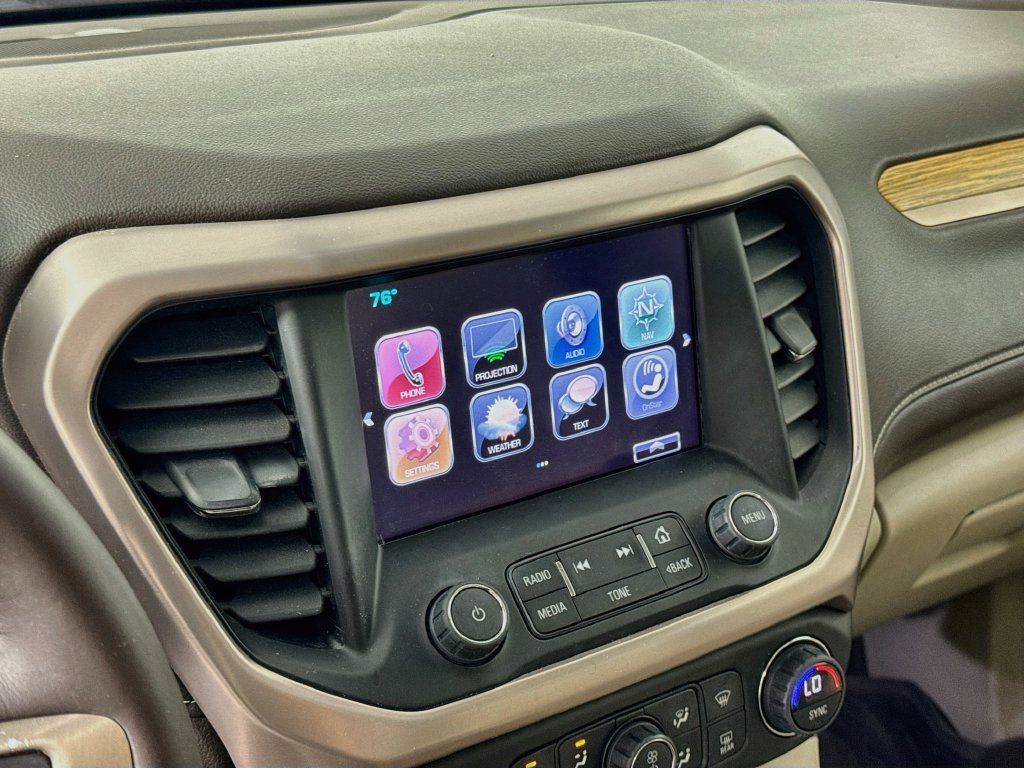 Used 2017 GMC Acadia Denali w/ Technology Package FWD image 13