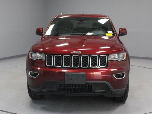 Used 2020 Jeep Grand Cherokee Laredo AWD/4WD image 5