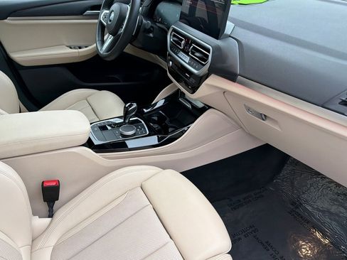 Used 2022 BMW X4 xDrive30i w/ M Sport Package 2 image 13