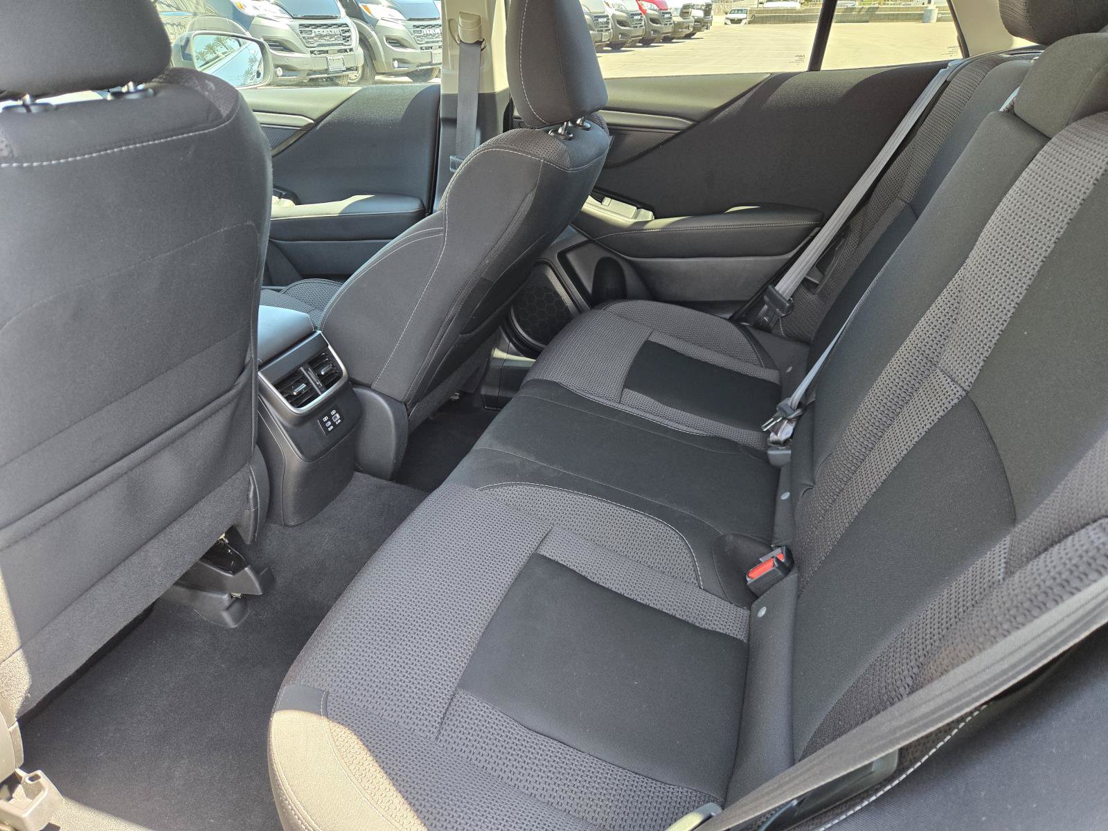 Used 2025 Subaru Outback Premium AWD/4WD image 26