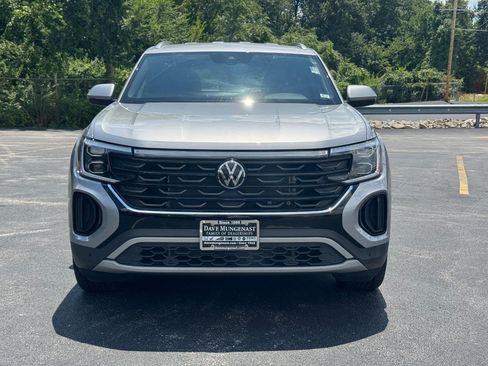 Used 2026 Volkswagen Atlas Cross Sport SE AWD/4WD image 10