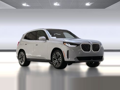 Used 2026 BMW X3 xDrive30i w/ Premium Package AWD/4WD image 6