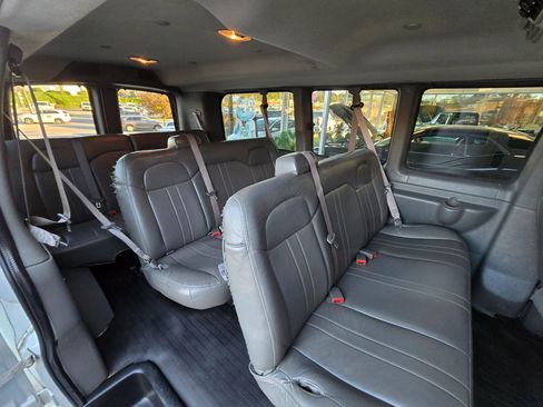 Used 2020 Chevrolet Express 2500 LS w/ Driver Convenience Package image 14