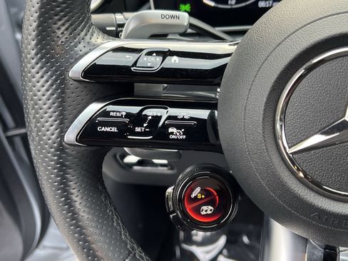 Certified 2024 Mercedes-Benz C 43 AMG 4MATIC Sedan image 38
