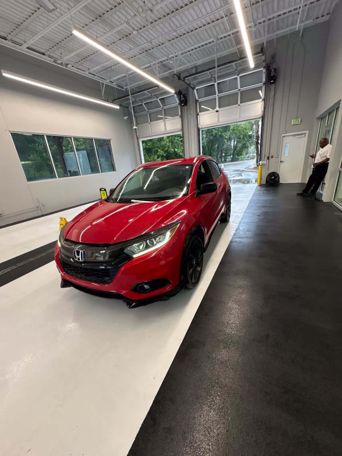 Used 2022 Honda HR-V Sport image 4