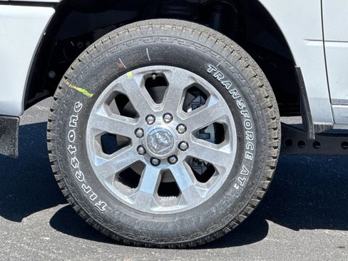 New 2026 RAM 3500 Laramie AWD/4WD image 24