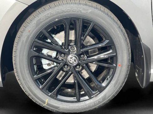 New 2026 Toyota Camry SE FWD image 25