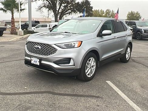 Certified 2024 Ford Edge SEL image 7