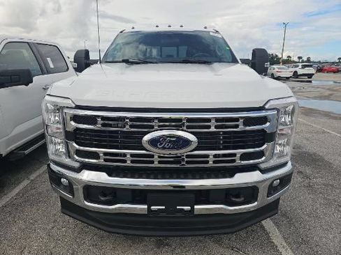 Used 2024 Ford F250 XLT w/ 360-Degree Camera Package AWD/4WD image 2