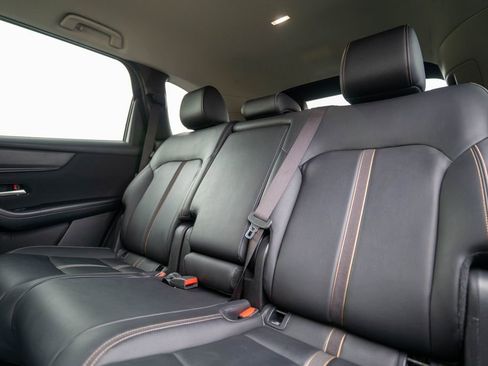 Used 2024 MAZDA CX-90 3.3 Turbo w/ Select Package image 35