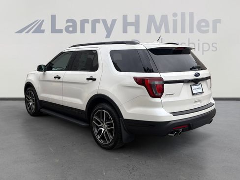 Used 2019 Ford Explorer Sport w/ Equipment Group 401A image 3
