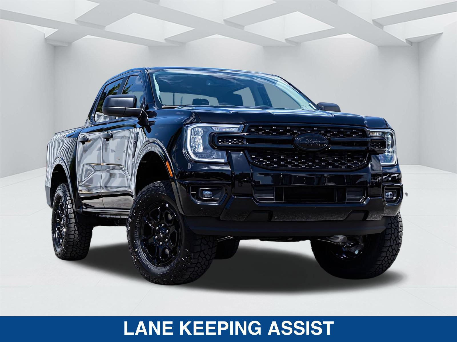 New 2026 Ford Ranger XLT w/ Black Appearance Package RWD image 22