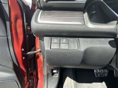 Used 2020 Honda Civic Touring image 18