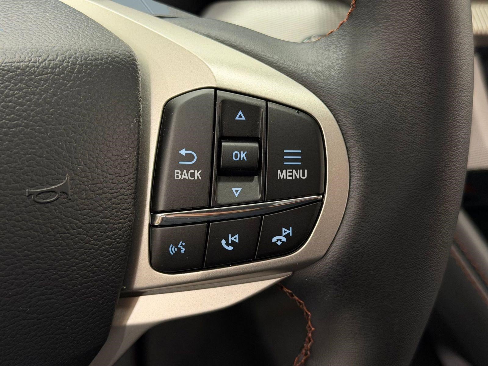 New 2026 Ford Explorer Active w/ Active Comfort Package AWD/4WD image 25
