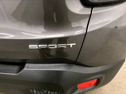 Used 2018 Jeep Renegade Sport w/ Power & Air Group AWD/4WD image 24
