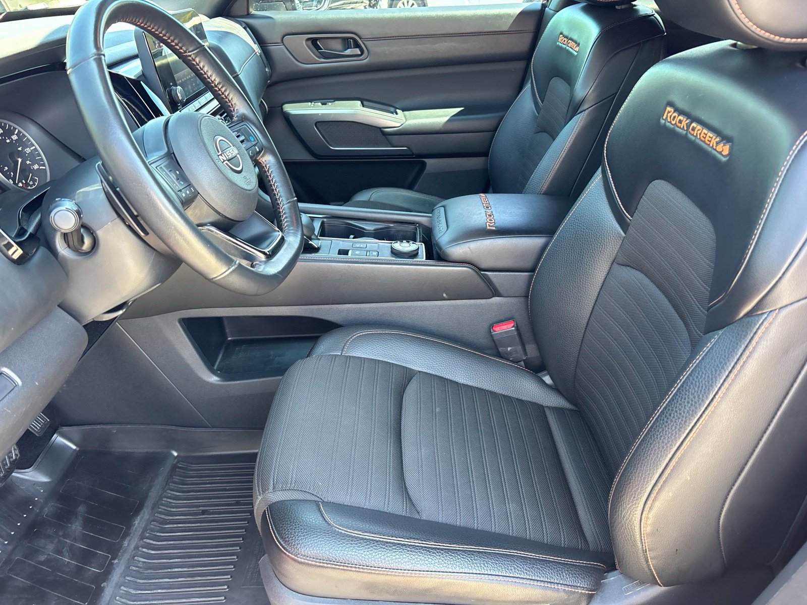 Used 2024 Nissan Pathfinder Rock Creek AWD/4WD image 14