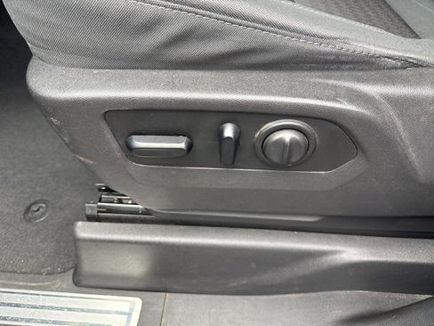 Used 2019 Chevrolet Silverado 1500 LT w/ All-Star Edition image 16