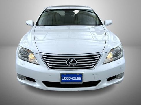 Used 2011 Lexus LS 460 image 2
