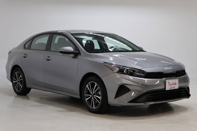 Used 2024 Kia Forte LXS FWD image 1