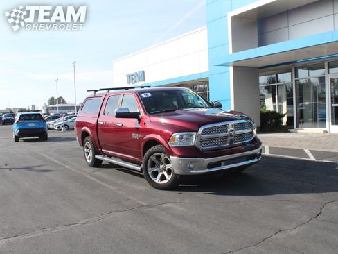Used 2016 RAM 1500 Laramie image 2