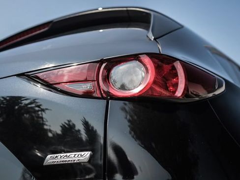 Used 2017 MAZDA CX-5 Touring FWD image 23