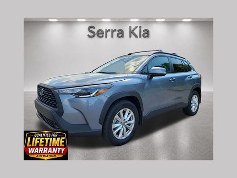 Used 2024 Toyota Corolla Cross LE w/ Moonroof Package FWD image 1