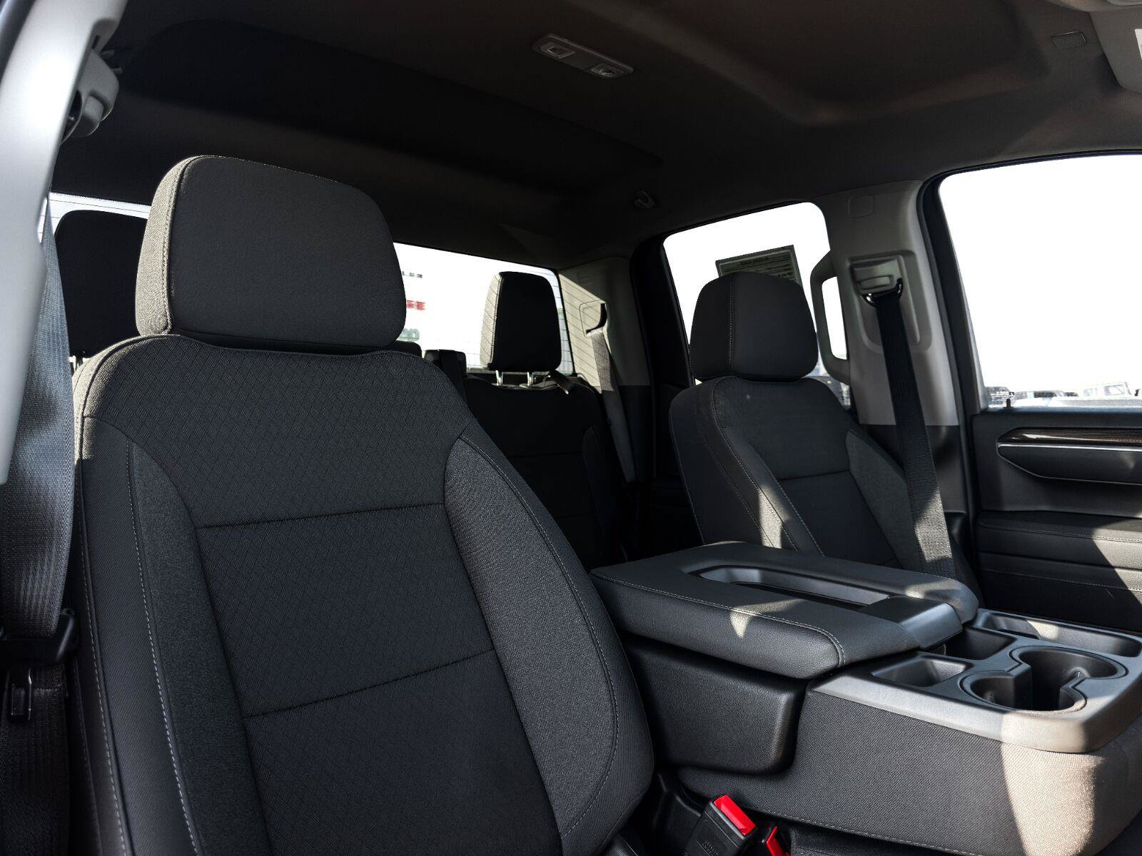 Used 2026 Chevrolet Silverado 1500 RST w/ RST Select Package AWD/4WD image 15