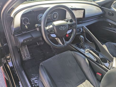 Used 2022 Hyundai Elantra N image 10