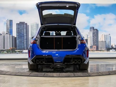 New 2026 BMW M5 Touring image 12