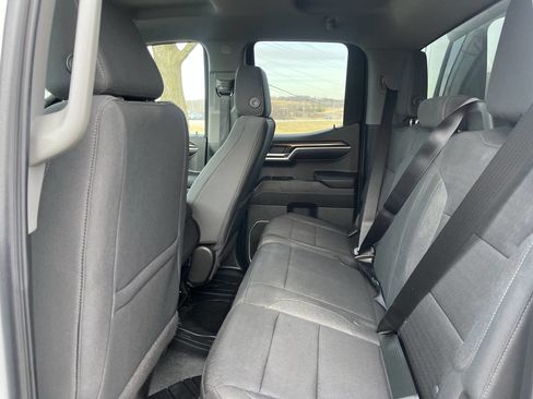 Used 2022 Chevrolet Silverado 1500 LT w/ Protection Package RWD image 26