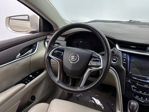 Used 2015 Cadillac XTS FWD image 24