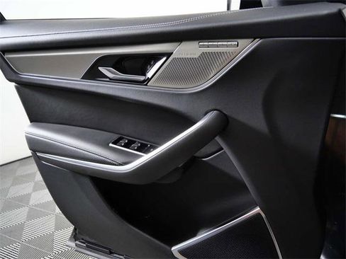 Used 2026 Jaguar F-PACE R-Dynamic S image 28