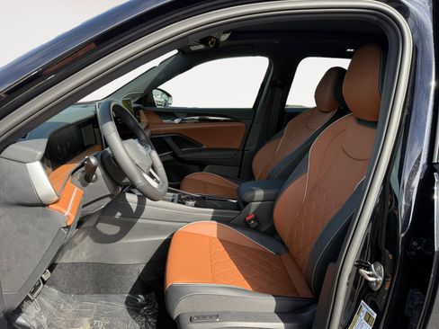 New 2026 Volkswagen Tiguan SEL R-Line AWD/4WD image 10
